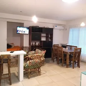 https://hermoso-departamento-en-godoy-cruz.hotelsmendoza.com